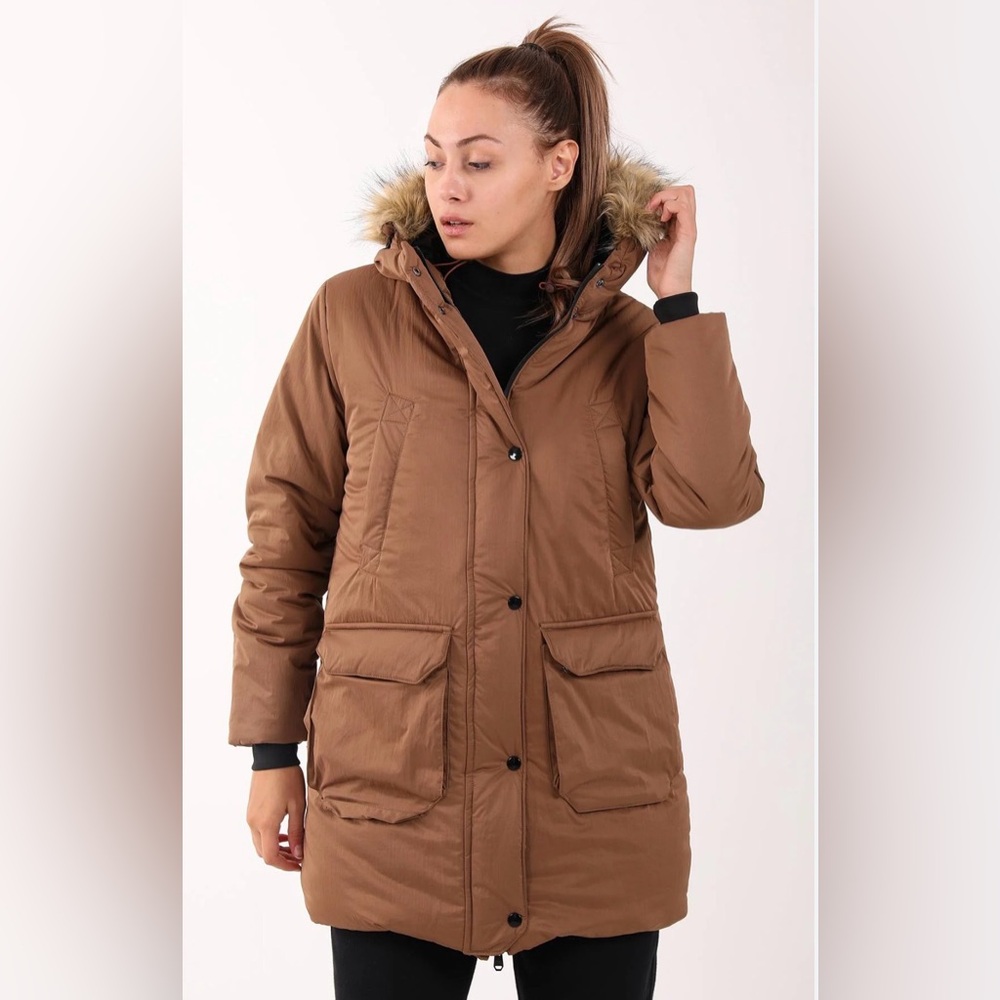 *NEW* Luxe St. John’s Bay Featherless Parka, Fur Collar, Large